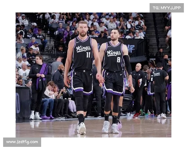 两大中锋即将归位！队记：加福德与莱夫利均参加了投篮训练